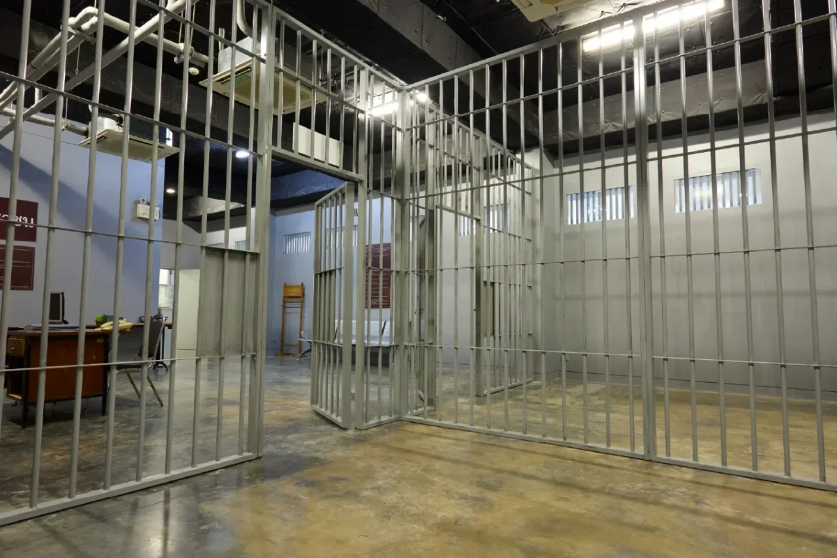 FBID-000082 · Pathum Thani, Thailand · Police-station reception